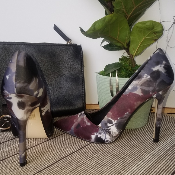 NWOT- Asos Watercolor Floral Heels - Picture 5 of 8